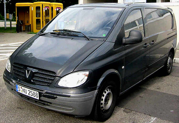 www.hadel.net - AUTOS - PKW - Mercedes - Vito 2003 Erlkönig