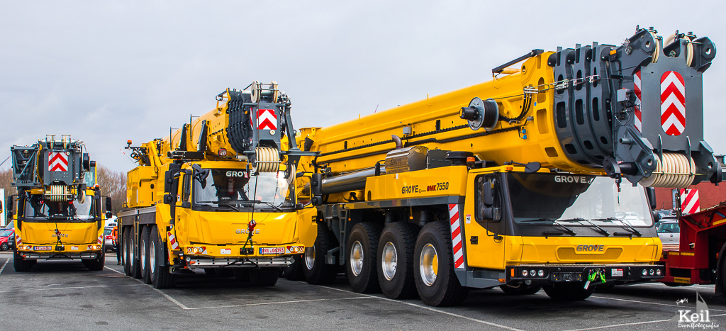 new cranes for overseas