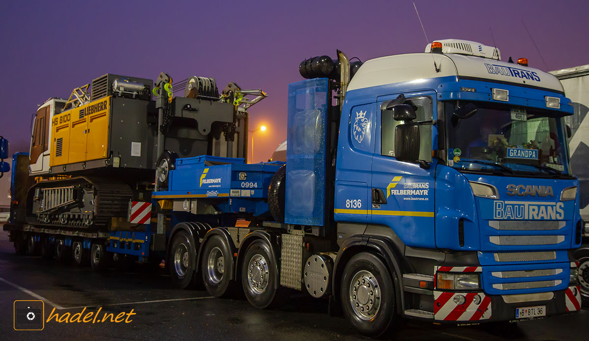 Scania R from Felbermayr delivering a Liebherr HS 8100 HD for Singapore