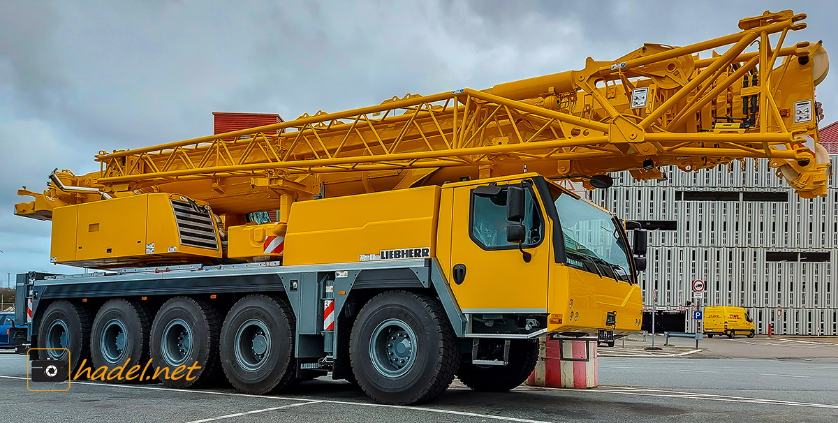 Liebherr LTM 1095-5.1 / SN: 091 632 going to Galveston (USA)