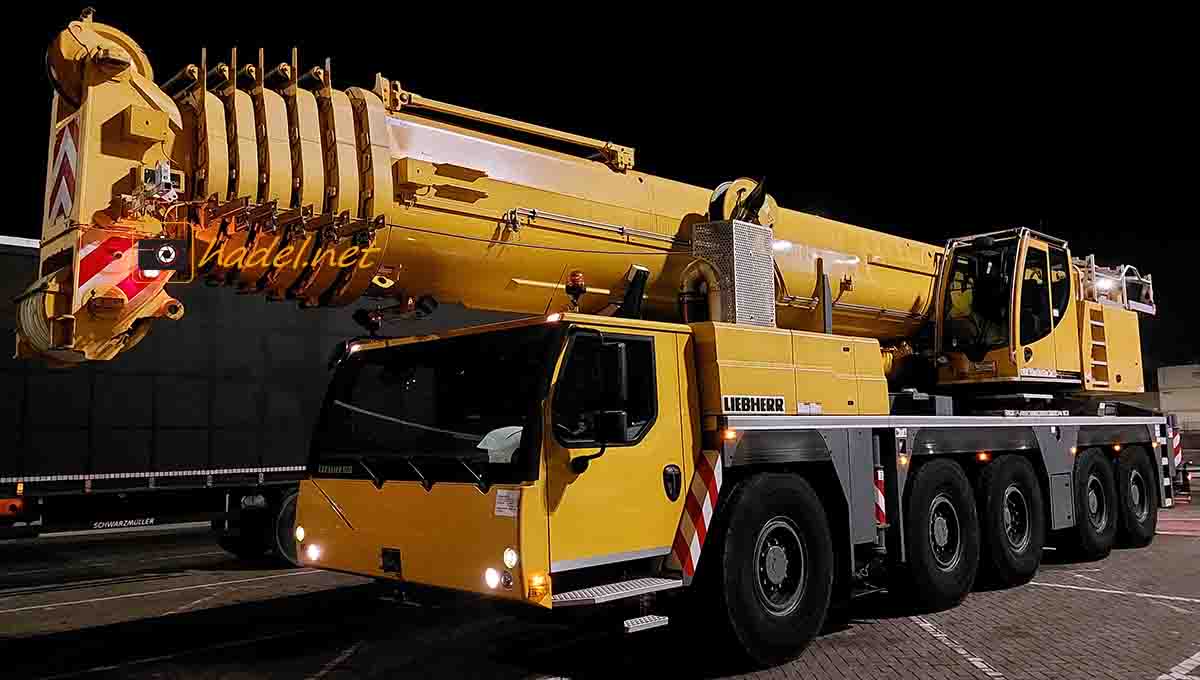 Liebherr LTM 1200-5.1 / SN: 093 779 (YoM: 2015) for Taegang Construction Machinery Co. (South Korea)