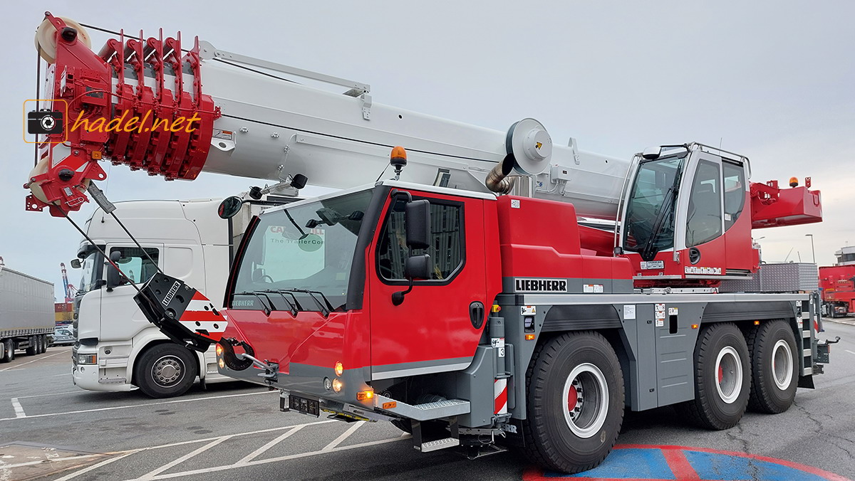 Liebherr LTM 1060-3.1 / SN: 058 987 going to Australia via Port Kembla