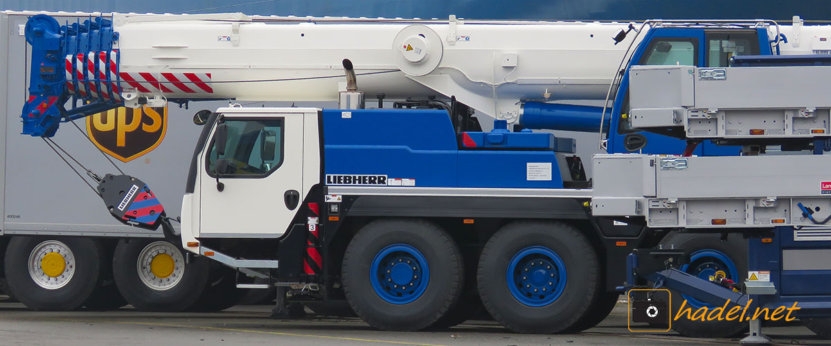 Liebherr LTM 1070-4.2 / SN: 060 722 on the way to Fremantle (Australia)>                 				 </div>
			<div class=