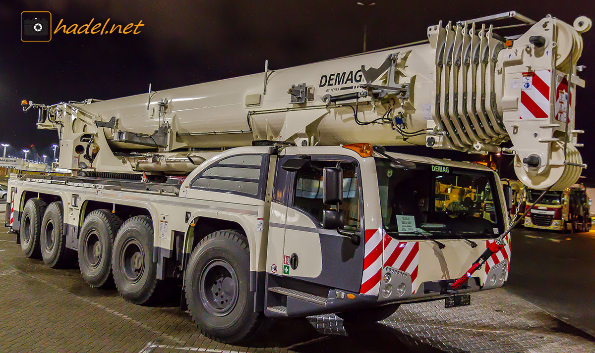 Demag AC 220-5 / SN: 82437 on the way to the USA>                 				 </div>
			<div class=