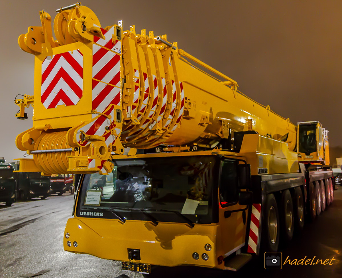 new Liebherr LTM 1450-8.1 / SN: 072 501 on the way to Australia>                 				 </div>
			<div class=