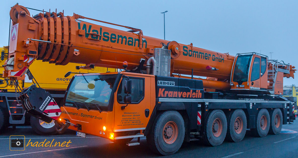 Liebherr LTM 1160-5.2 / SN: 068 659 (YoM: 2016) from Walsemann &amp; Sommer with support MAN TGX 26.480>                 				 </div>
			<div class=