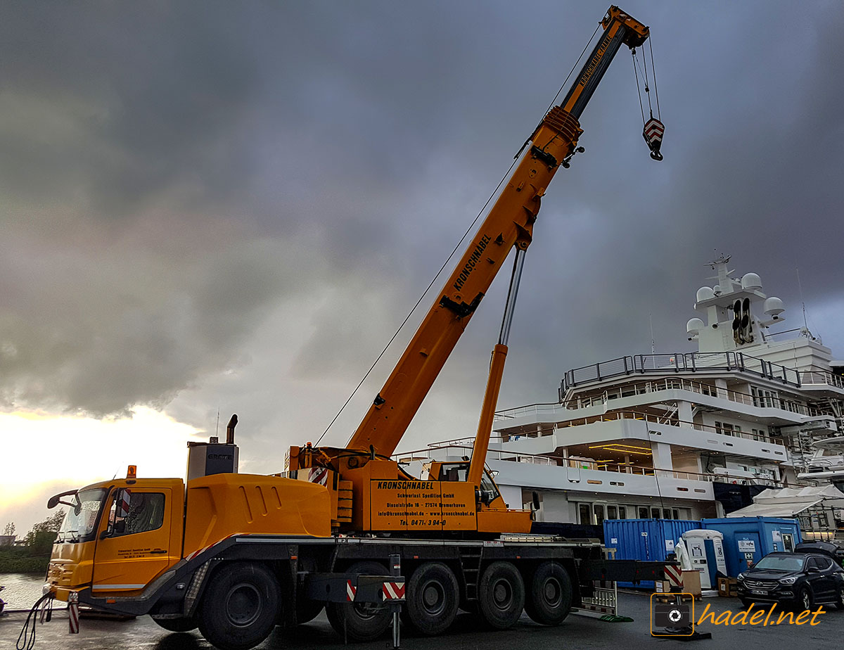 Grove GMK 5130-2 / SN: 51307096 (YoM: 2013) from Kronschnabel waiting for some work>                 				 </div>
			<div class=