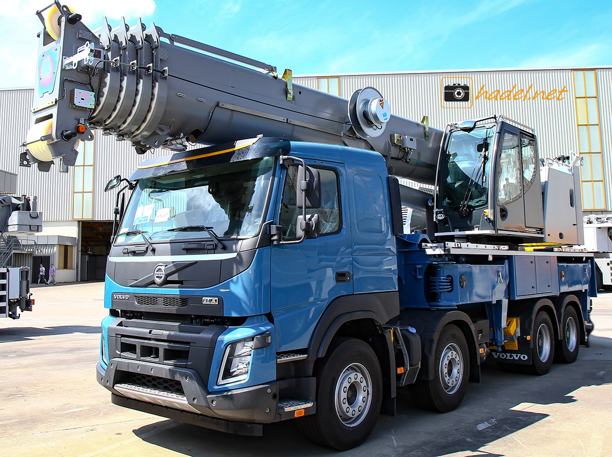 Volvo FMX with Liebherr LTF 1060-4.1 / SN: 076 067 for Sarens Belgium >                 				 </div>
			<div class=