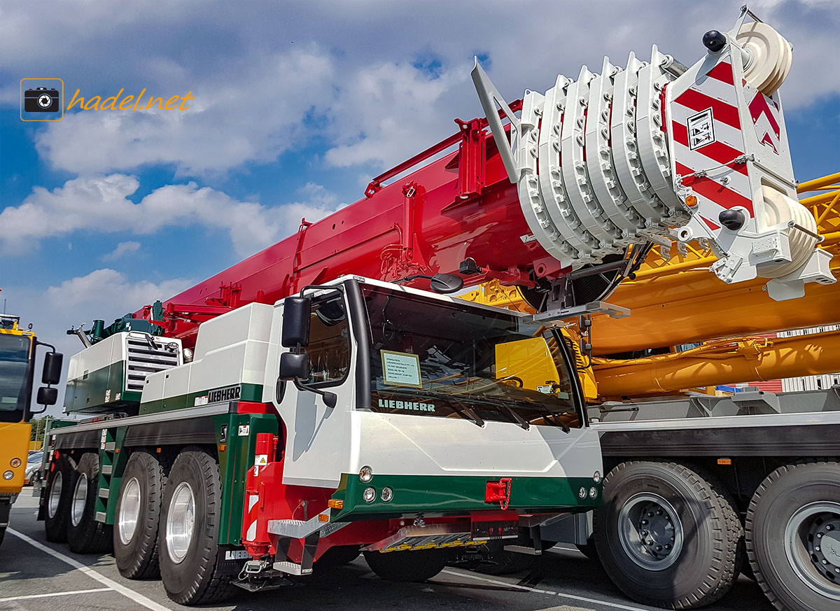 Liebherr LTM 1100-4.2 / SN: 064 435 on the way to Australia via Port Melbourne>                 				 </div>
			<div class=