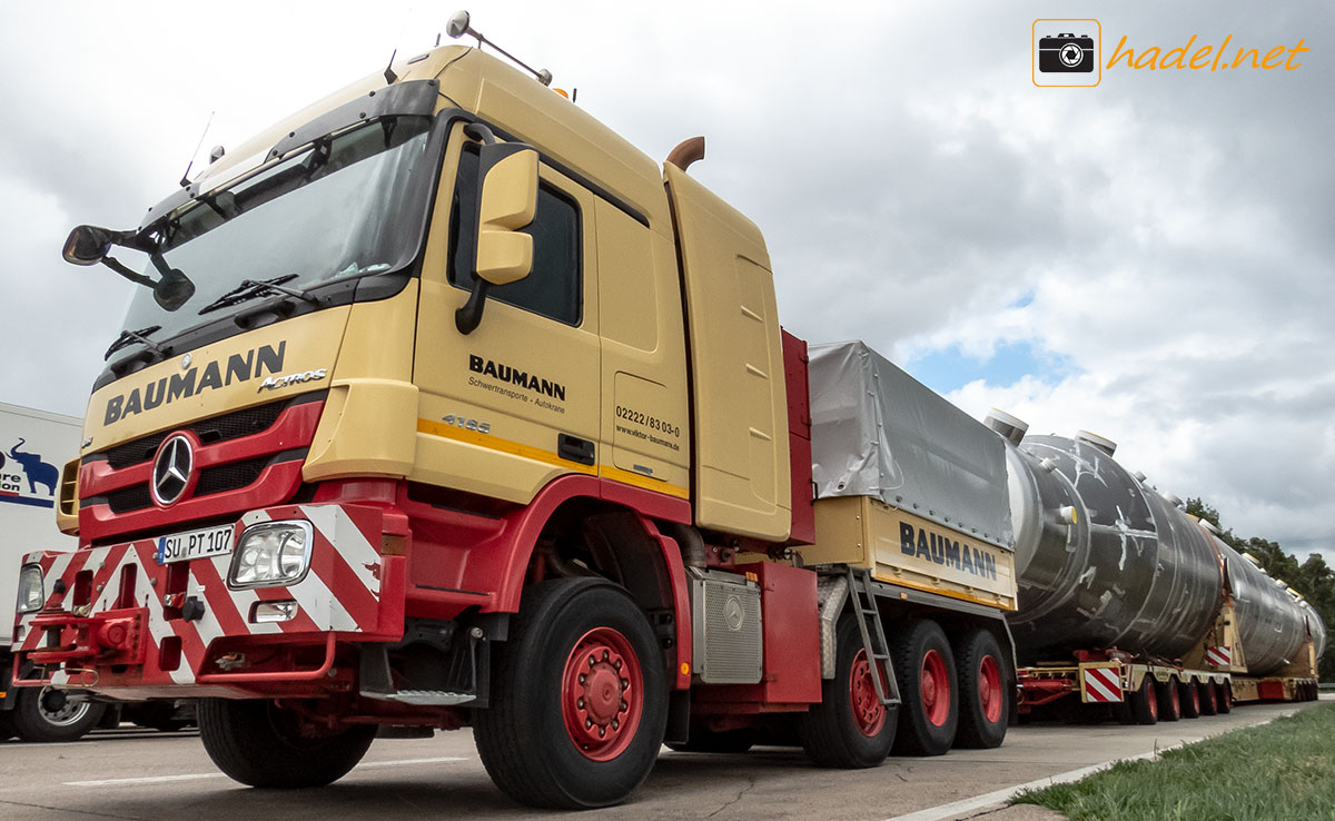 Mercedes-Benz Actros 4165 SLT from Baumann with a long reactor from Linde>                 				 </div>
			<div class=