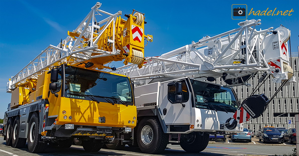 Liebherr LTM 1130-5.1 &amp; Liebherr LTM 1060-3.1 on the way to Australia>                 				 </div>
			<div class=