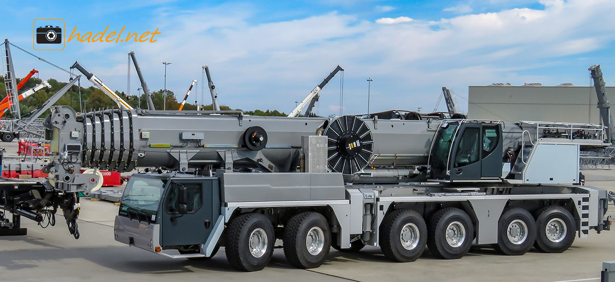 Liebherr LTM 1300-6.2 / SN: 071 780 at the Liebherr test area in Ehingen>                 				 </div>
			<div class=