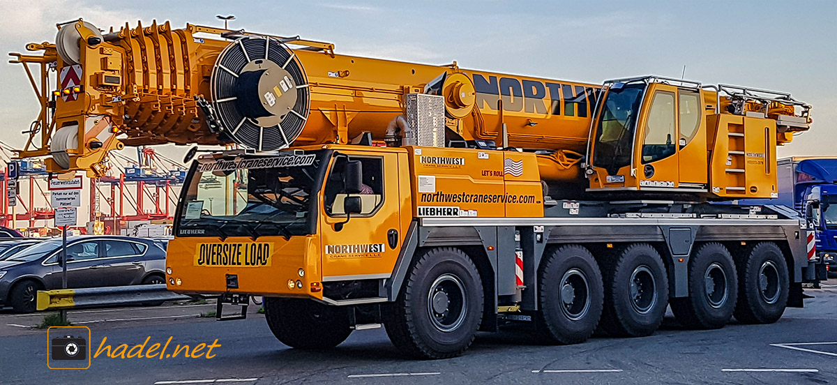 Liebherr LTM 1130-5.1 / SN: 067 641 for NorthWest Crane Service>                 				 </div>
			<div class=