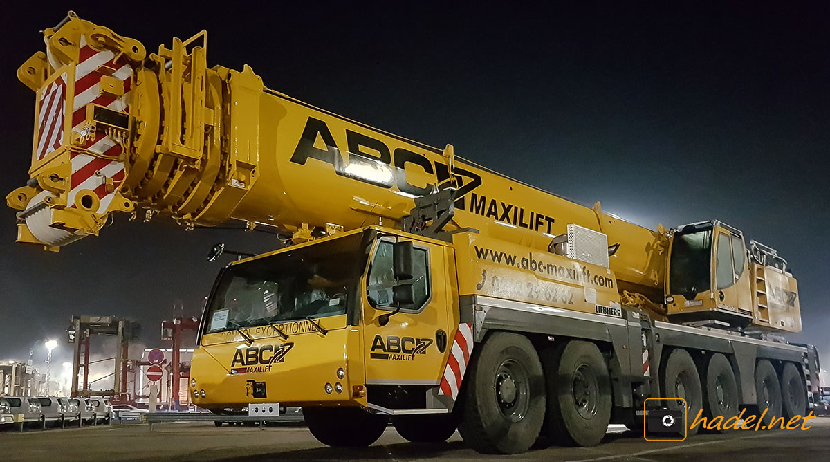 Liebherr LTM 1350-6.1 / SN: 072 452 ABC-Maxilift (La Reunion)>                 				 </div>
			<div class=