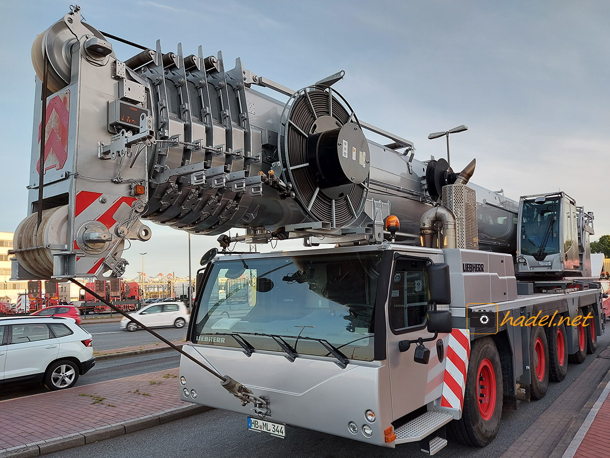 Liebherr LTM 1250-5.1 / SN: 088 575 (YoM: 2017) ex-Megalift arriving at Port Bremerhaven>                 				 </div>
			<div class=