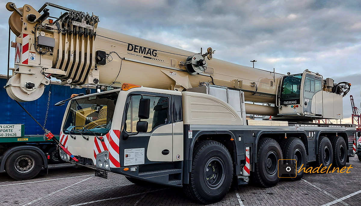 Demag AC 220-5 / SN: 82607 an the way to the USA>                 				 </div>
			<div class=