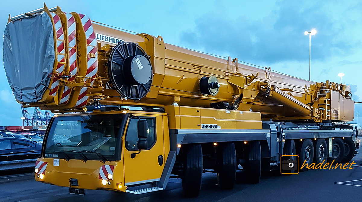 Liebherr LTM 1550N / SN: 095 480 on the way to Yokohama / Japan>                 				 </div>
			<div class=