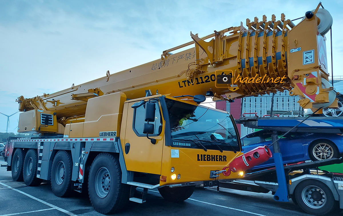 Liebherr LTM 1120-4.1 / SN: 090 501 on the way to Shanghai>                 				 </div>
			<div class=