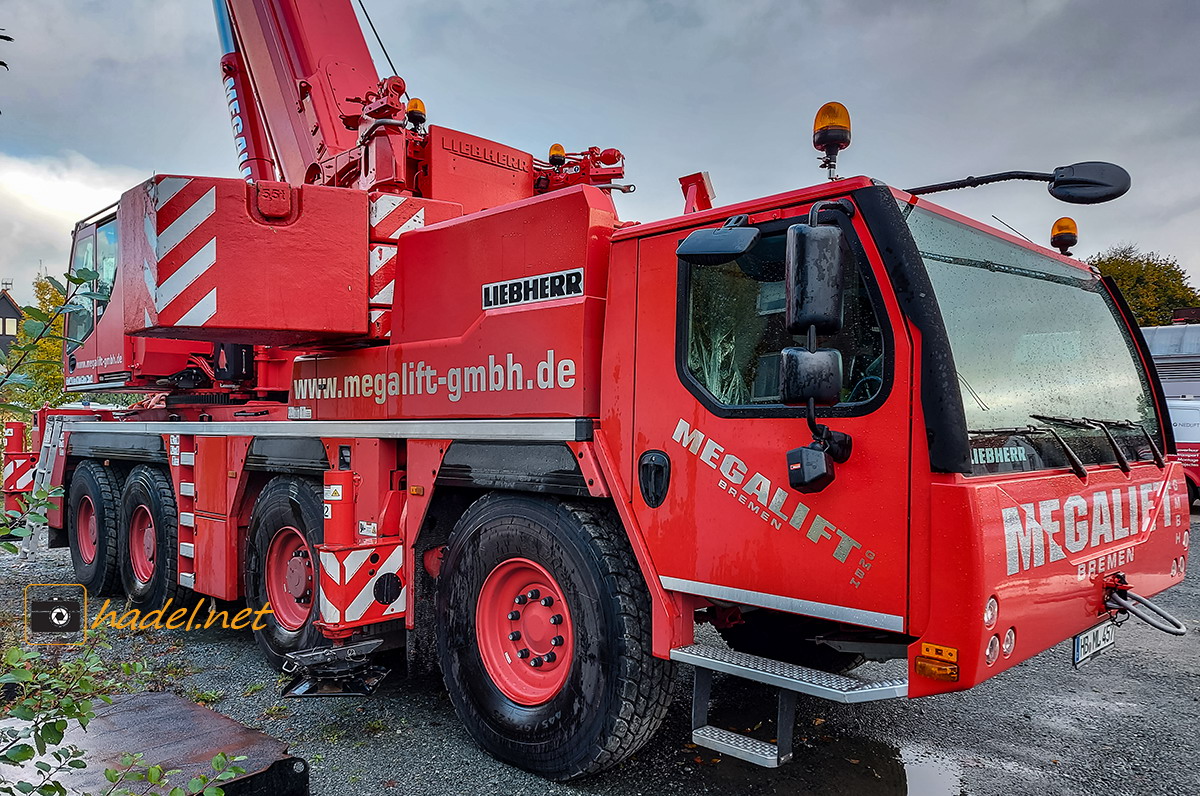 Liebherr LTM 1120-4.1 / SN: 090 560 von Megalift beim Einsatz in Bremerhaven>                 				 </div>
			<div class=