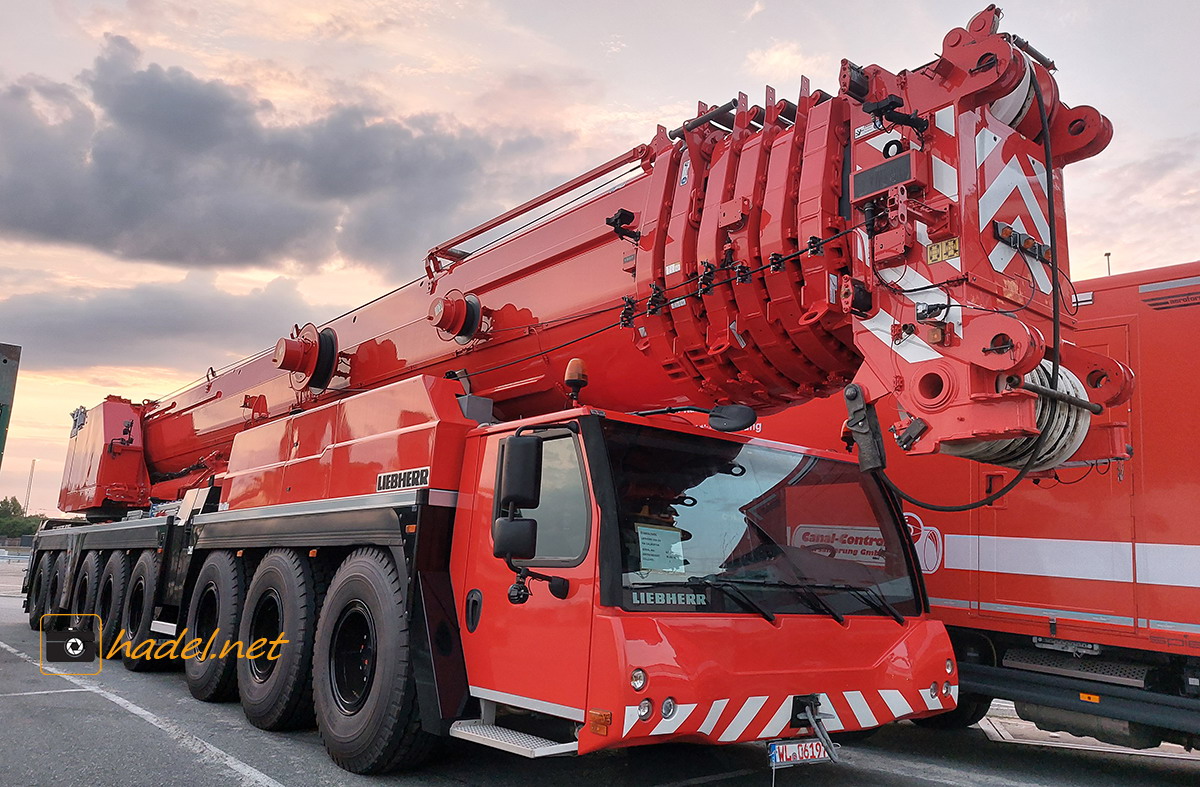 Liebherr LTM 1450-8.1 / SN: 072 531 mit Zielhafen Galveston (USA)> </div>
<div class=