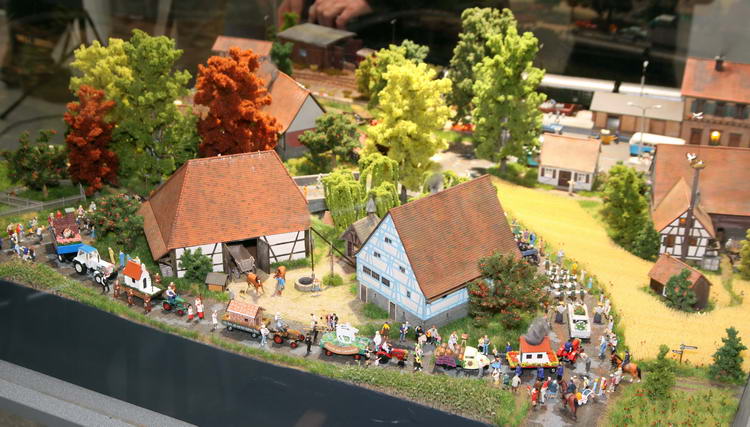 (c) www.hadel.net