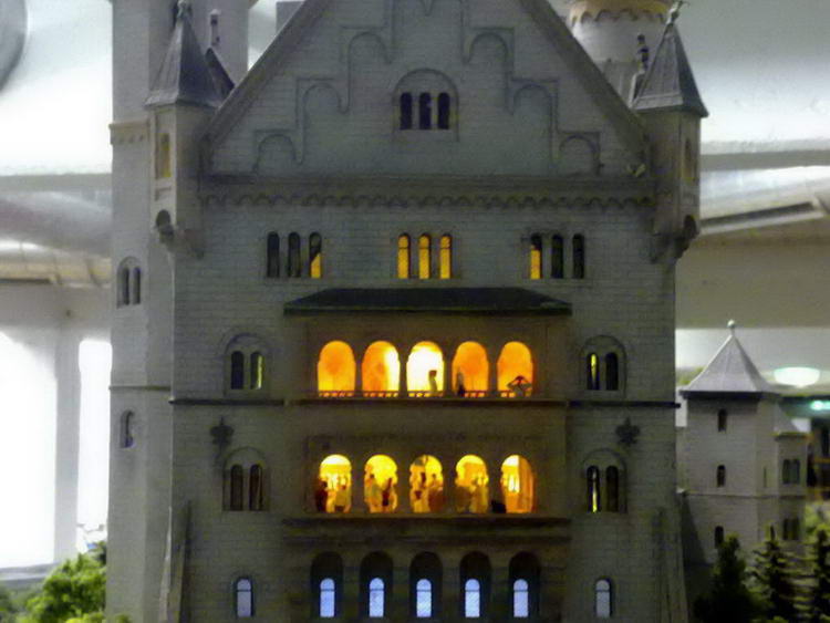 (c) www.hadel.net