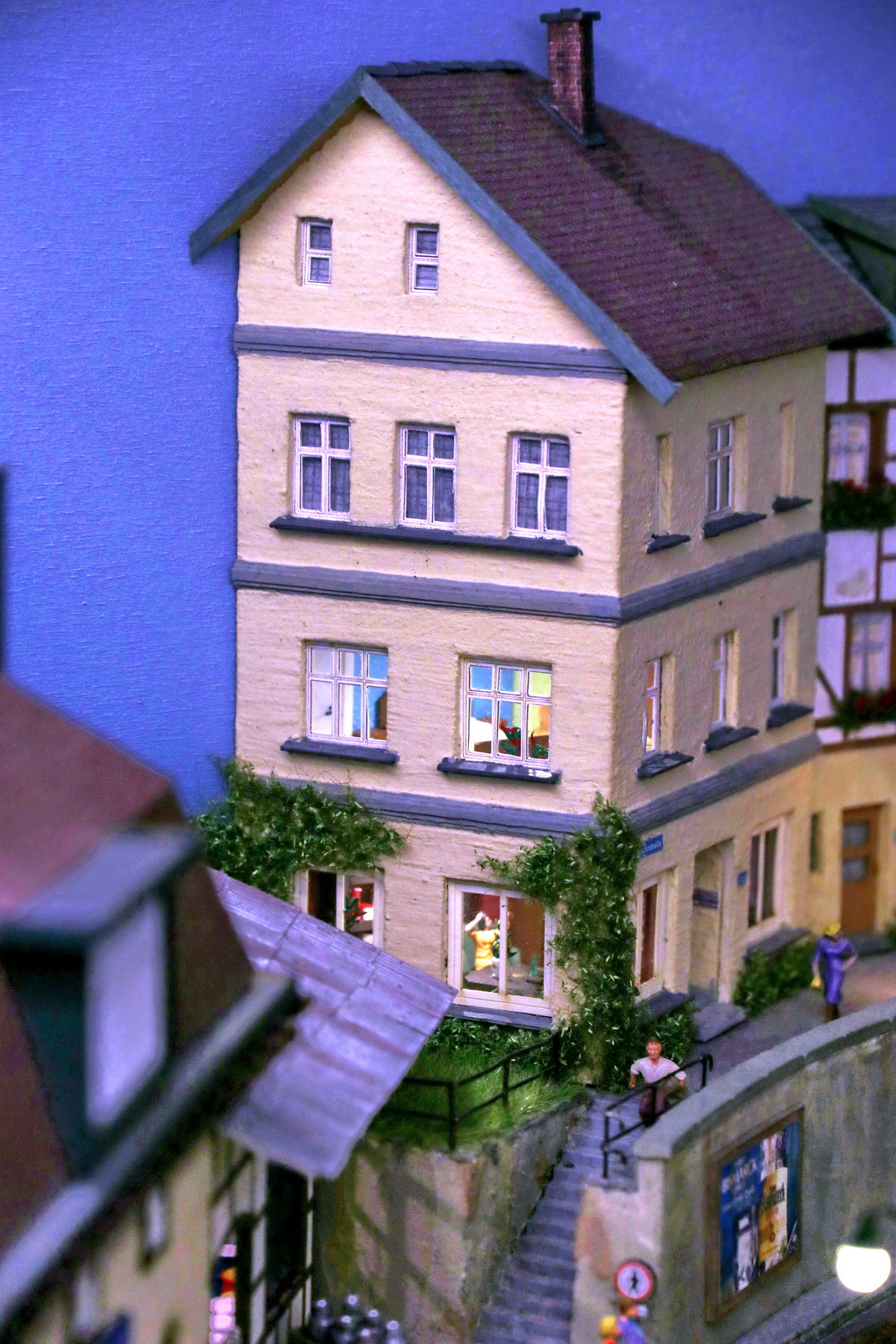 (c) www.hadel.net