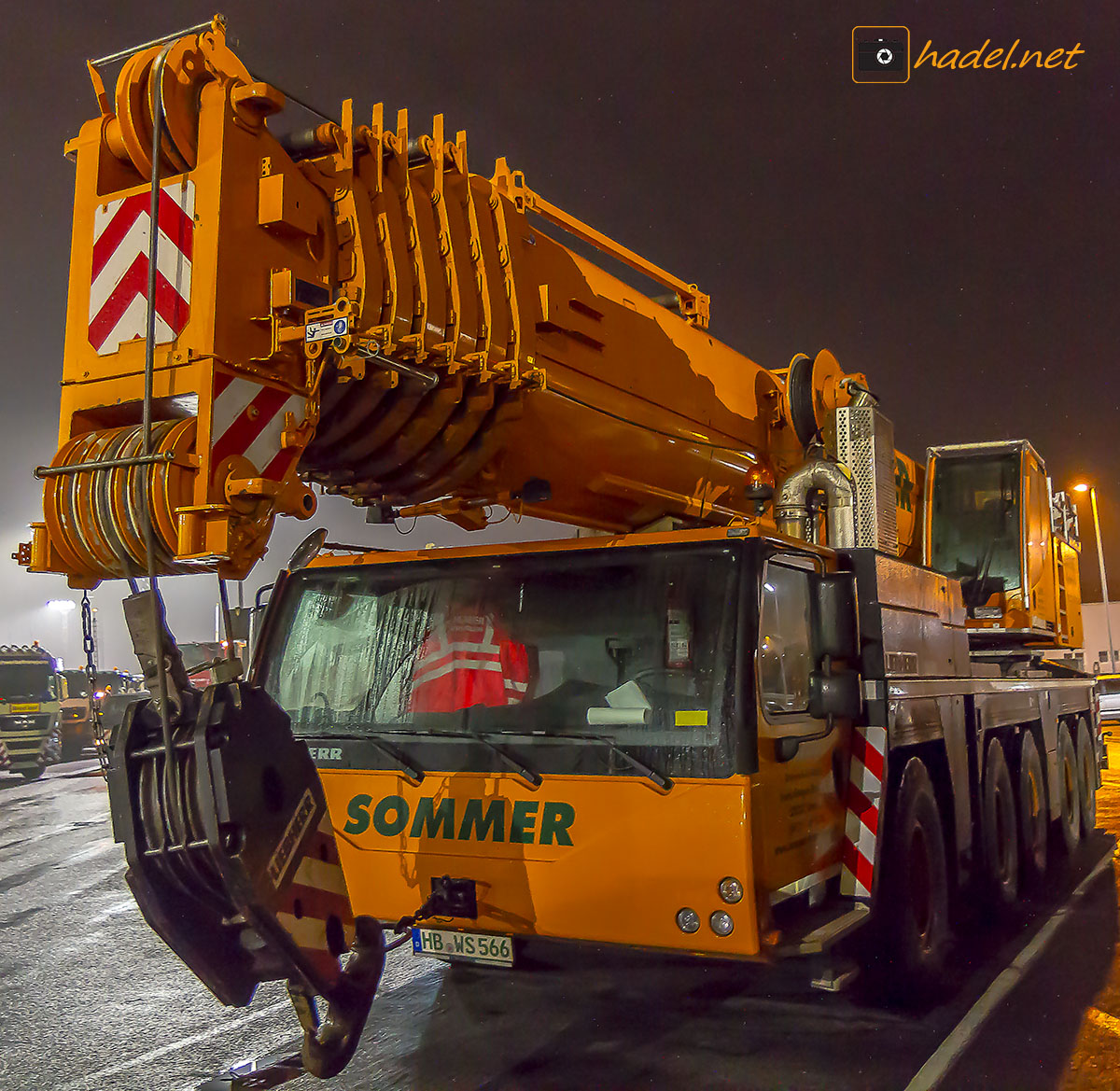 Liebherr LTM 1200-5.1 / SN: 093 843 (YoM: 2016) from Sommer (Bremen, Germany)