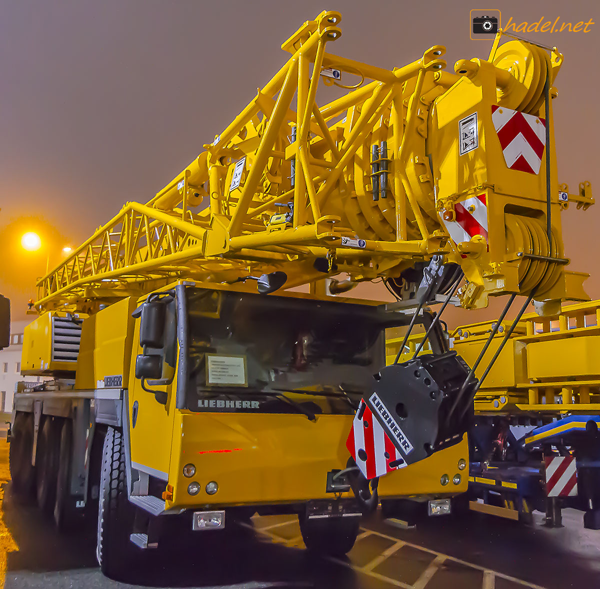 new Liebherr LTM 1130-5.1 / SN: 066 872 on the way to Australia