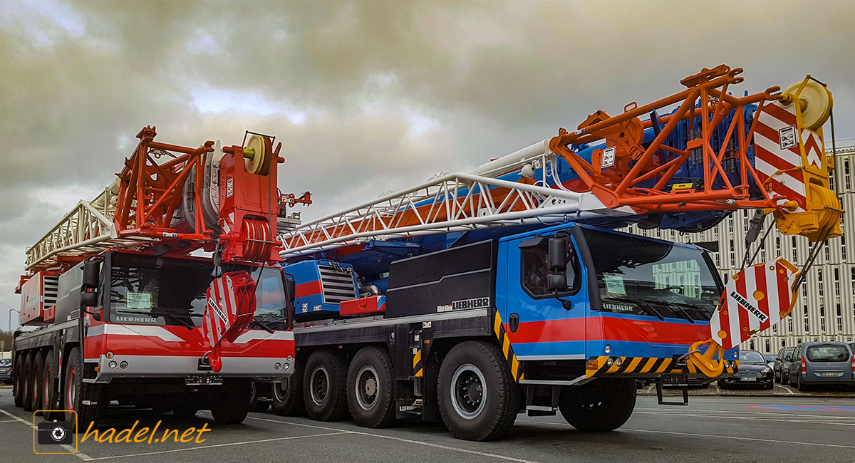 new Liebherr LTM 1120 NZ / SN: 092 952 on the way to Japan via Yokohama