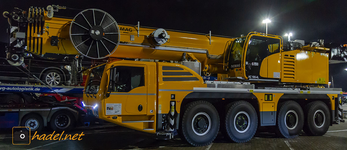 Demag AC 100-4L / SN: 10595 on the way to Brisbane (Australia)