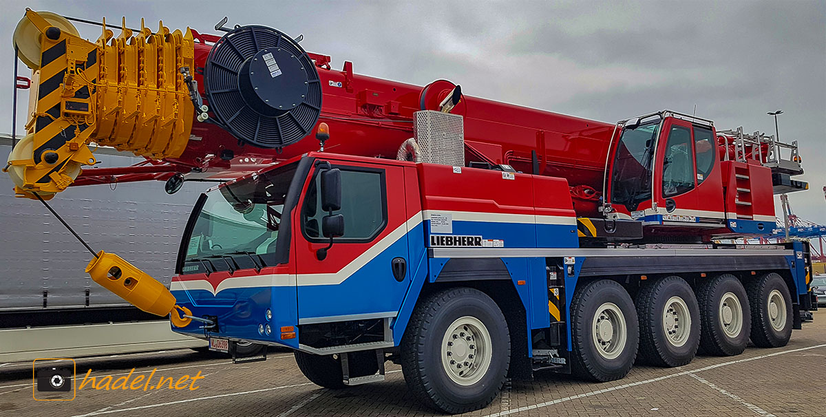 Liebherr LTM 1120 NZ / SN: 093 003 (YoM: 2018) on the way to Japan