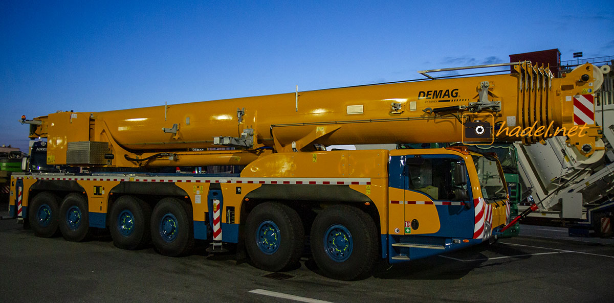 Demag AC 300-6 / SN: 85420 für Mobile Cranes Asia Pte Ltd (Singapur)