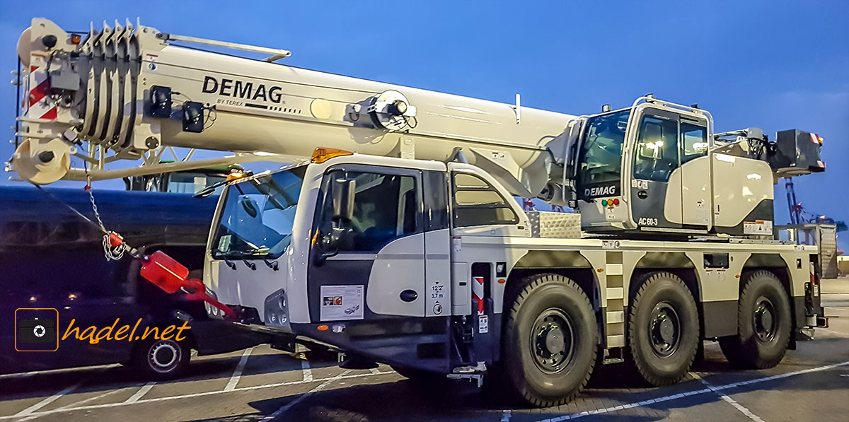 Demag AC 60-3 / SN: 54311 on the way to Galveston (USA)