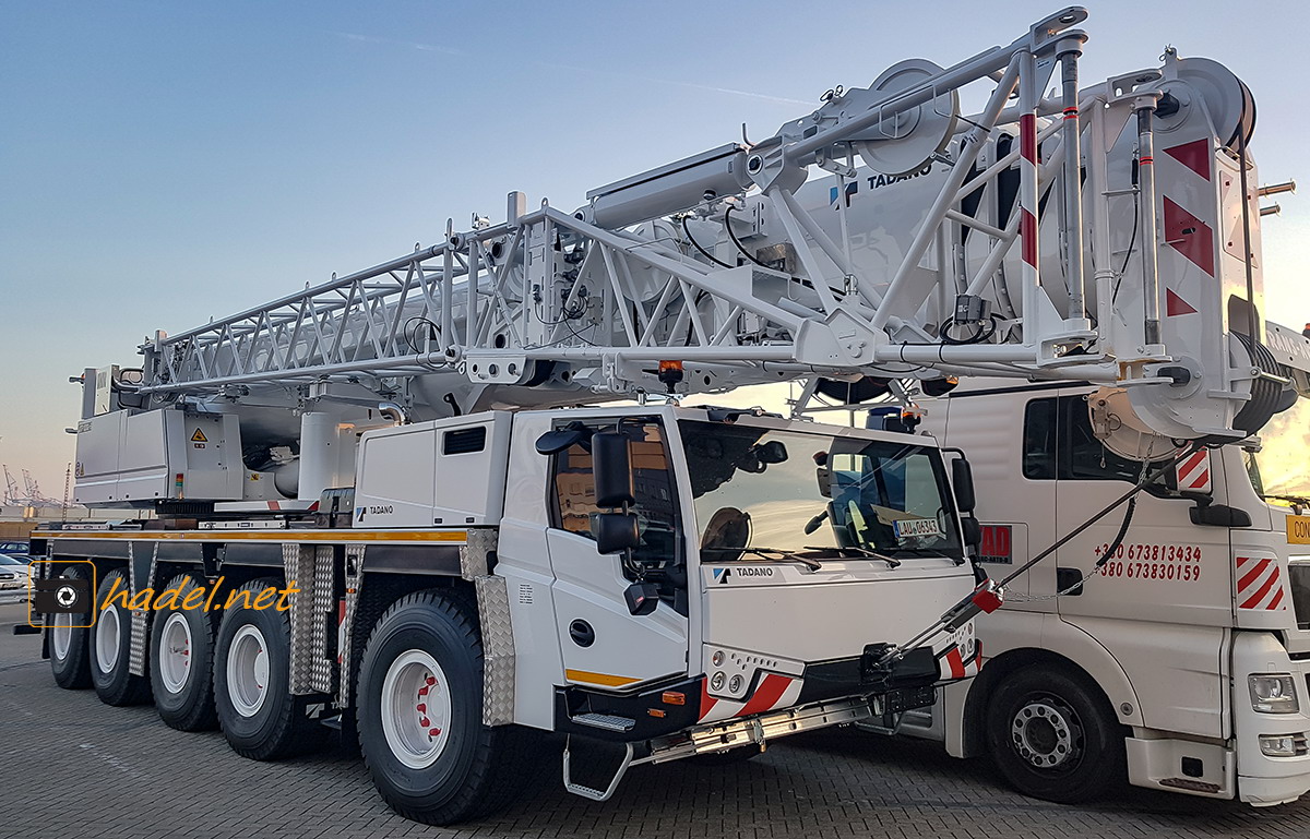 Tadano Faun ATF 130G-5 / SN: 2069188 auf dem Weg nach Brisbane (Australien)