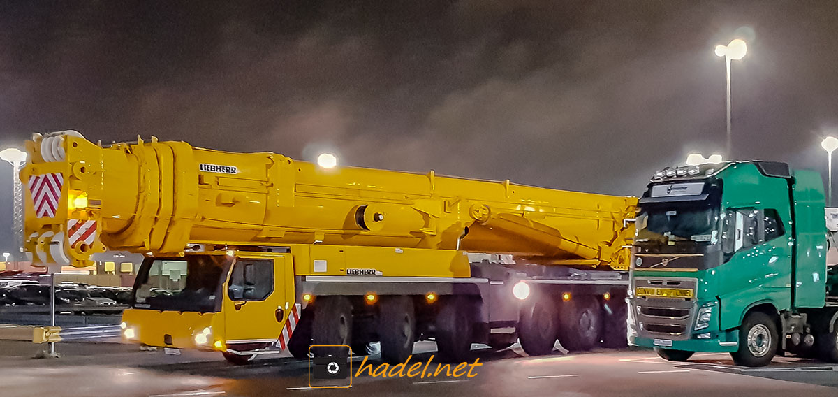 Liebherr LTM 1500-8.1 / SN: 095 451 on the way to Mexico