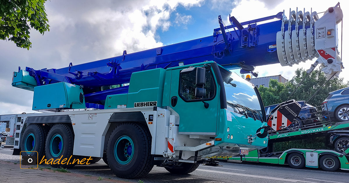 Liebherr LTM 1060-3.1 / SN: 058 994 mit Zielhafen Brisbane