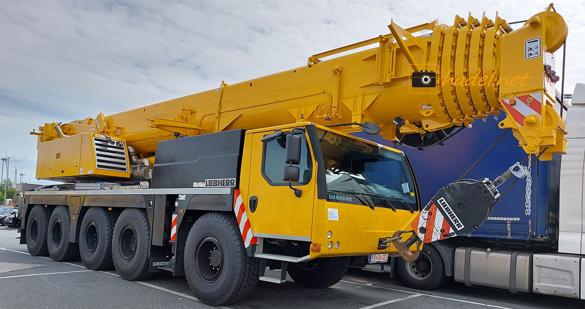 Liebherr LTM 1130-5.1 / SN: 066 793 (YoM: 2017) mit Zielhafen Galveston (USA)