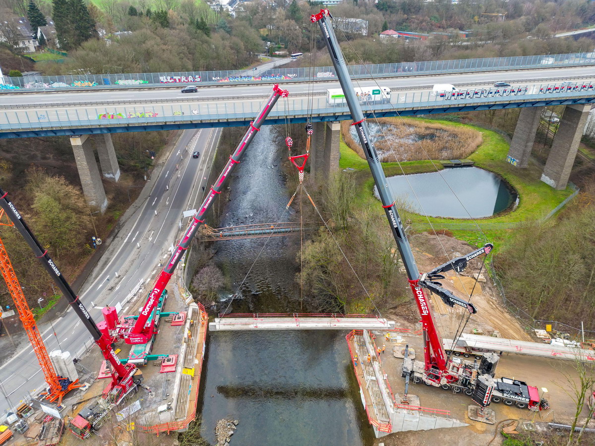 Liebherr-Mobilkrane LTM 1650-8.1 und LTM 1450-8.1 meistern komplexe Brückenerneuerung 